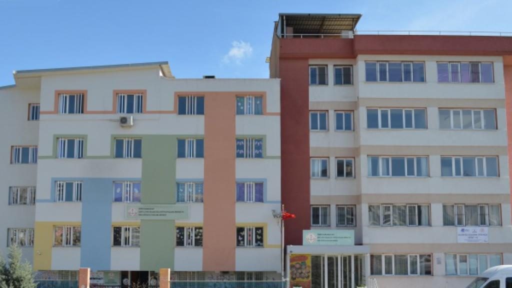 Şehit Lütfü Gülşen Özel Eğitim Uygulama Okulu III. Kademe