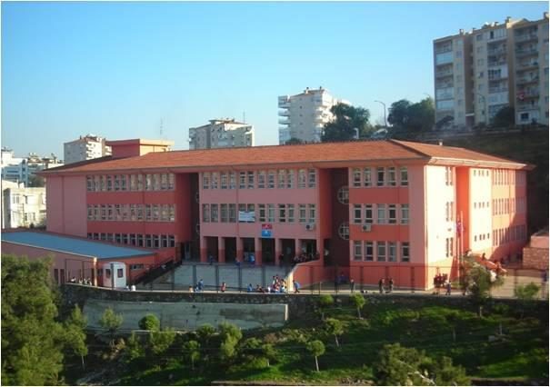Başöğretmen Atatürk İlkokulu